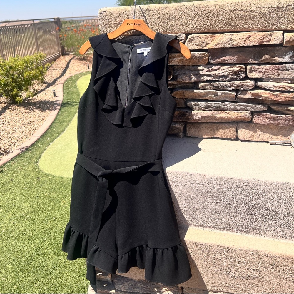 Elizabeth and James black romper women size 4